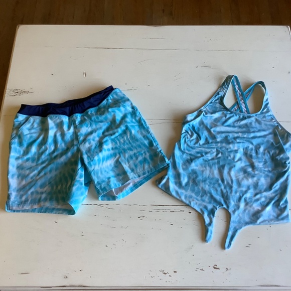 Bundle of 2 Girl’s Land’s End colorburst + tie dyed swimsuits swim wear XL 14 16 - Picture 6 of 11